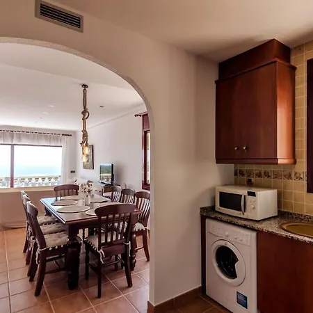 Villa Violetas - Magnificent Sea View, 8 Pers And Baby Cot Available, Quiet Area Lloret de Mar