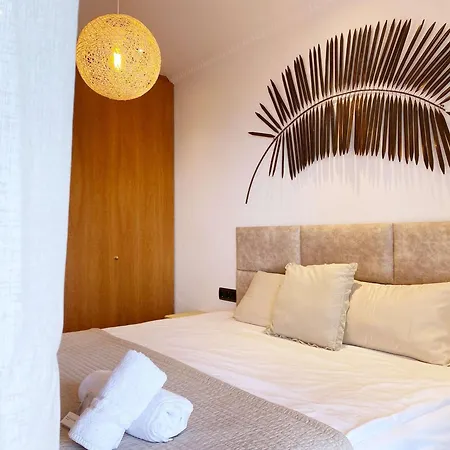 Violetas - Magnificent Sea View, 8 Pers And Baby Cot Available, Quiet Area Льорет-де-Мар