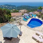 Violetas - Magnificent Sea View, 8 Pers And Baby Cot Available, Quiet Area *