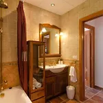 Violetas - Magnificent Sea View, 8 Pers And Baby Cot Available, Quiet Area * Lloret de Mar