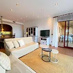 Violetas - Magnificent Sea View, 8 Pers And Baby Cot Available, Quiet Area