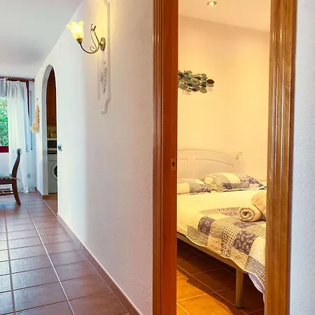 Violetas - Magnificent Sea View, 8 Pers And Baby Cot Available, Quiet Area Villa