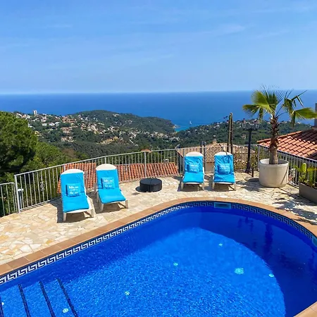 Violetas - Magnificent Sea View, 8 Pers And Baby Cot Available, Quiet Area Lloret de Mar