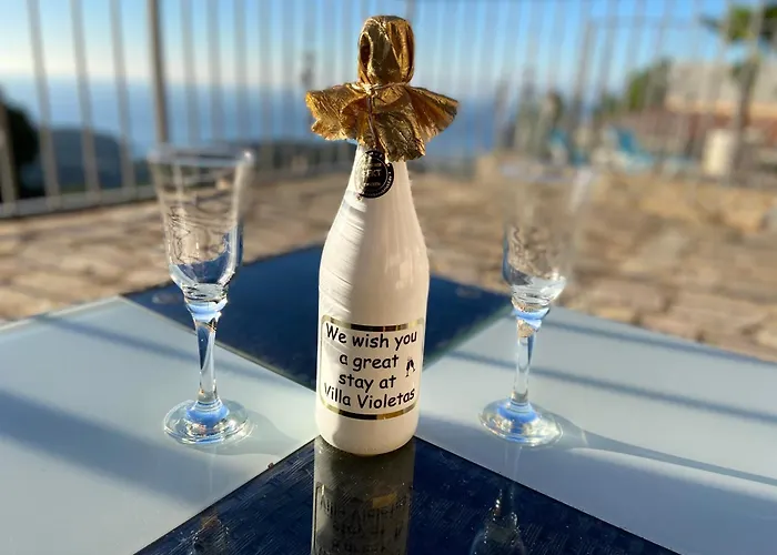 Violetas - Magnificent Sea View, 8 Pers And Baby Cot Available, Quiet Area *
