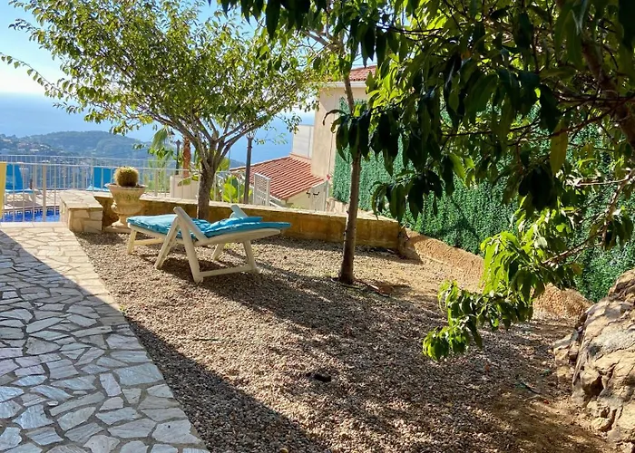 Willa Violetas - Magnificent Sea View, 8 Pers And Baby Cot Available, Quiet Area Lloret de Mar