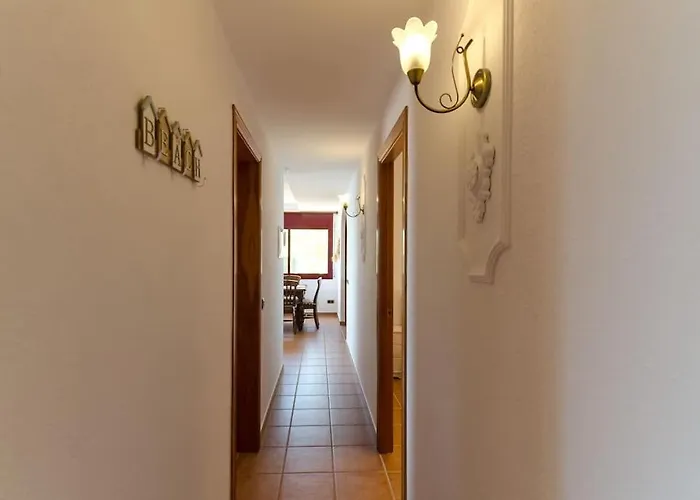 Willa Violetas - Magnificent Sea View, 8 Pers And Baby Cot Available, Quiet Area *