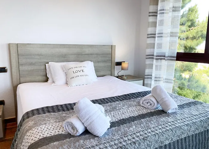 Violetas - Magnificent Sea View, 8 Pers And Baby Cot Available, Quiet Area Lloret de Mar