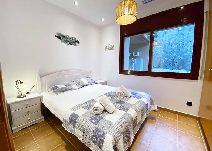 Violetas - Magnificent Sea View, 8 Pers And Baby Cot Available, Quiet Area *