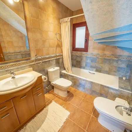 Violetas - Magnificent Sea View, 8 Pers And Baby Cot Available, Quiet Area فيلة *