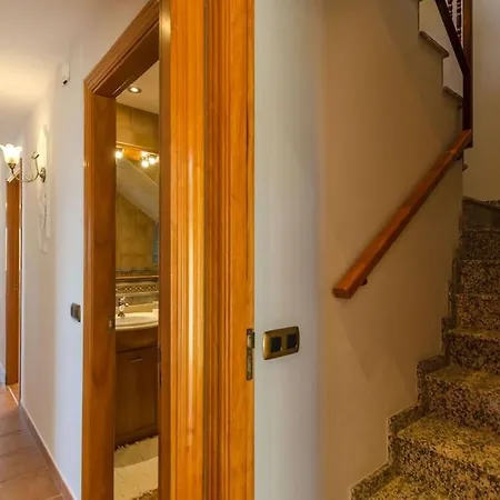 Violetas - Magnificent Sea View, 8 Pers And Baby Cot Available, Quiet Area Льорет-де-Мар