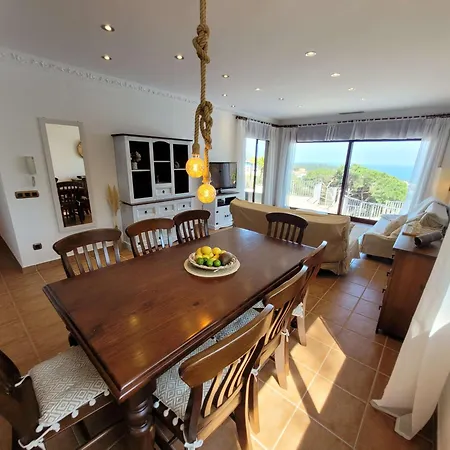 Violetas - Magnificent Sea View, 8 Pers And Baby Cot Available, Quiet Area Льорет-де-Мар